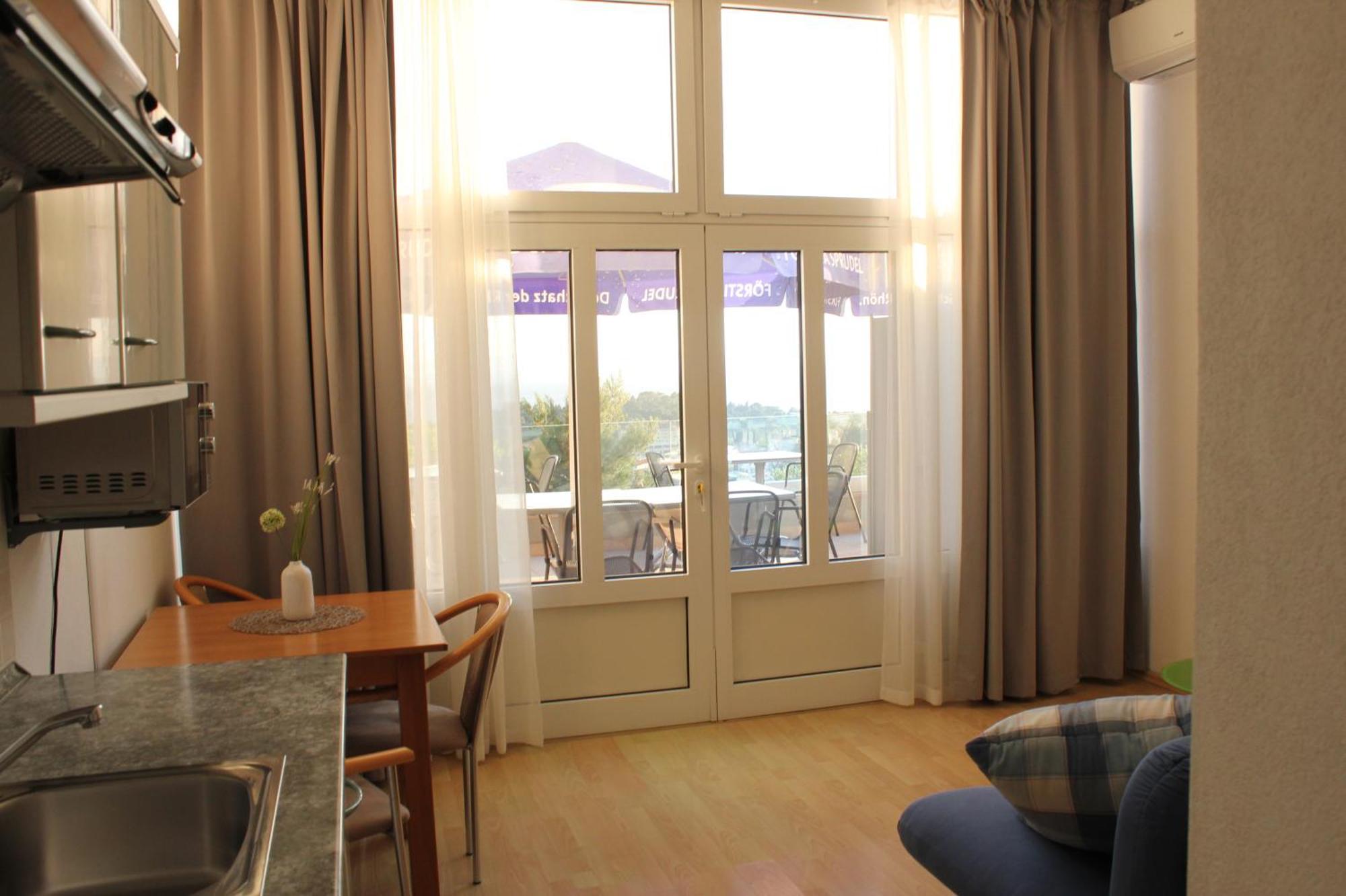 Villa Ruza มาคาร์สกา ภายนอก รูปภาพ